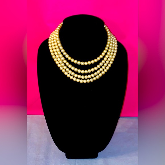 Jewelry - Vintage Nice 3 Strand Iridescent Creamy Yellow Faux Pearls w/Hook Clasp Necklace